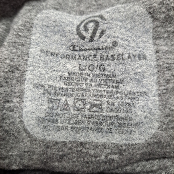 Champion Men's Performance Base Layer Shirt     Size L - Picture 5 of 5